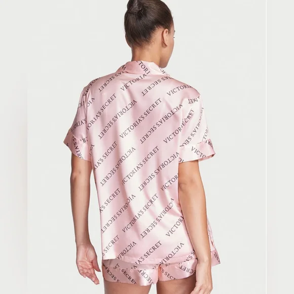 💖Victoria's Secret Satin Short PJ Set 💖 - Picture 4 of 4